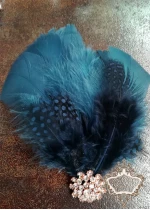 Украса за коса с пера и кристали в черно и тюркоаз- Black and Turquoise Bird